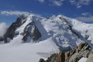 Roger_G_-_Three__monts_from_Cosmiques_ridge